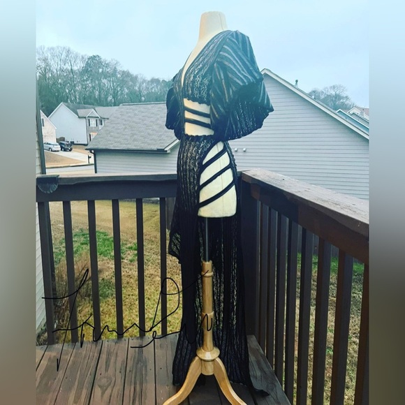 Black Lace Gown size medium 6/8 Fancy By Francesca Watson Designer sample sale - Picture 8 of 10